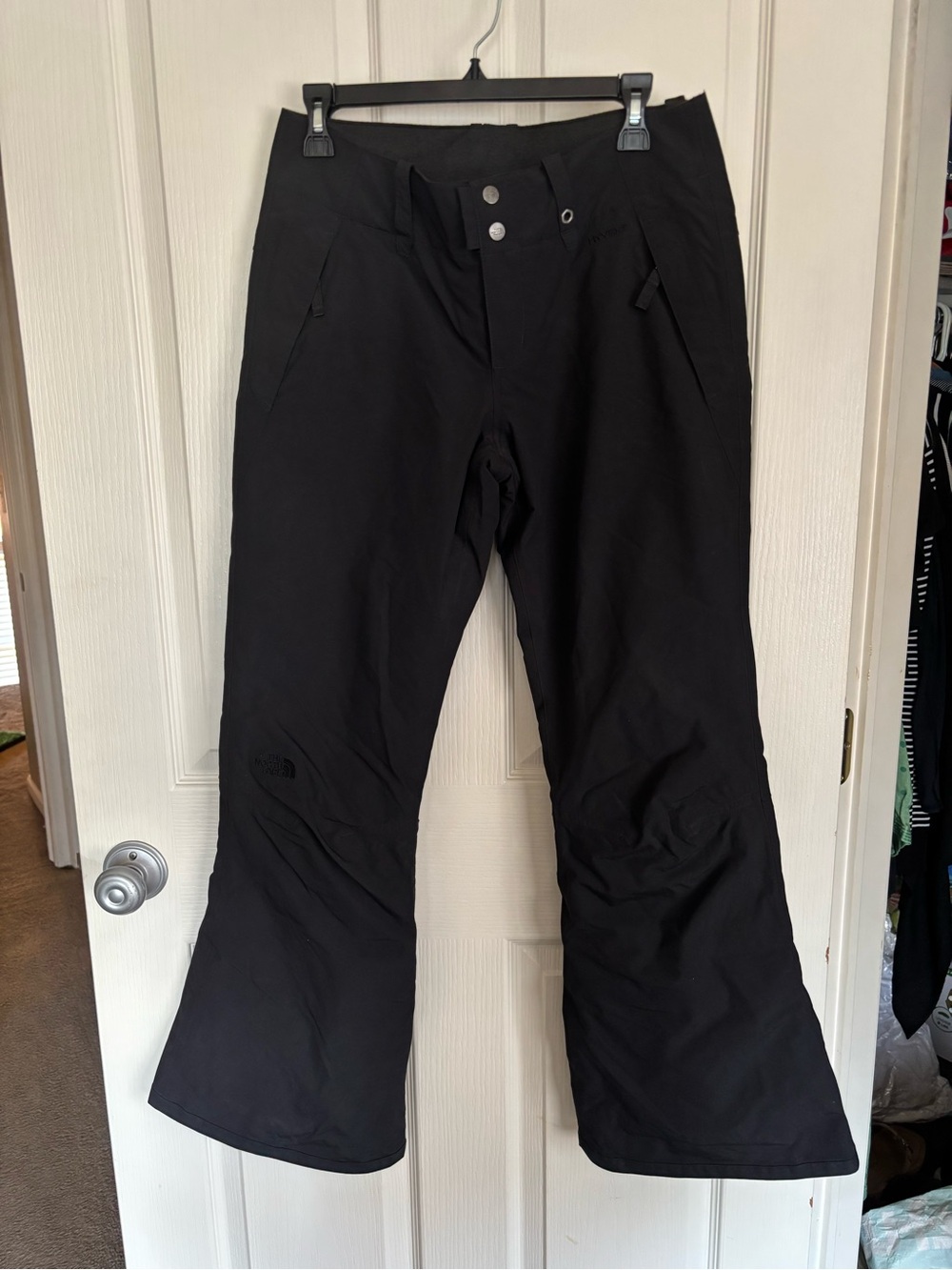 The North Face Women’s Black Cargo Snow Pants